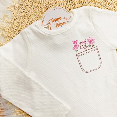 Conj. Blusa Rena com Florzinhas no Bolsinho e Calça Legging Térmica - Off White